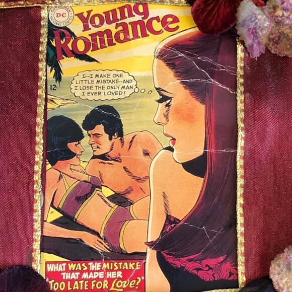 NWT ALEXANDRA'S ACCENTS Accent Pillow DC Romance Comic Strip Black\Leopard 15" - Picture 3 of 10